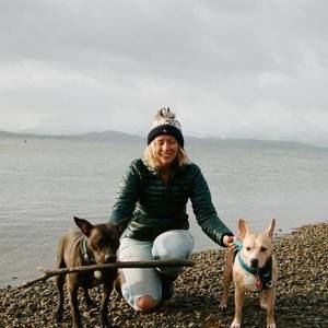 Meet your Posher, Danielle